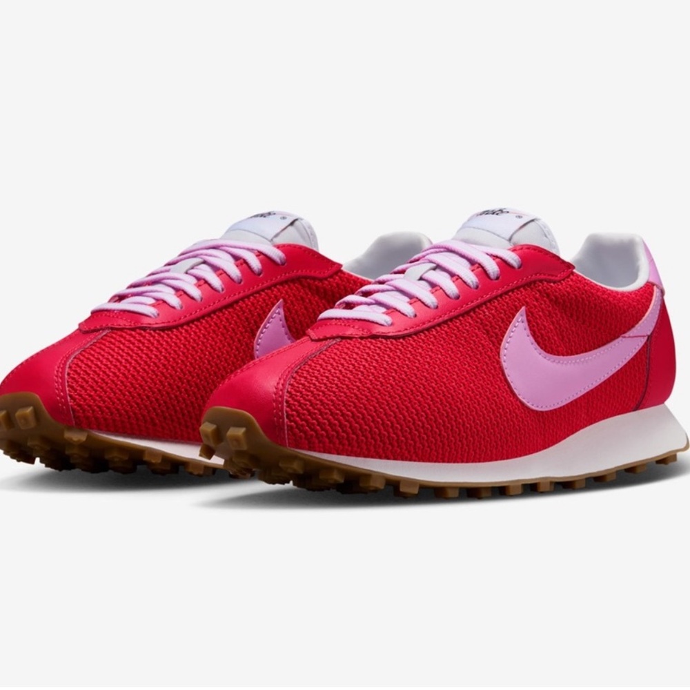 Nike - Picture 10 of 12